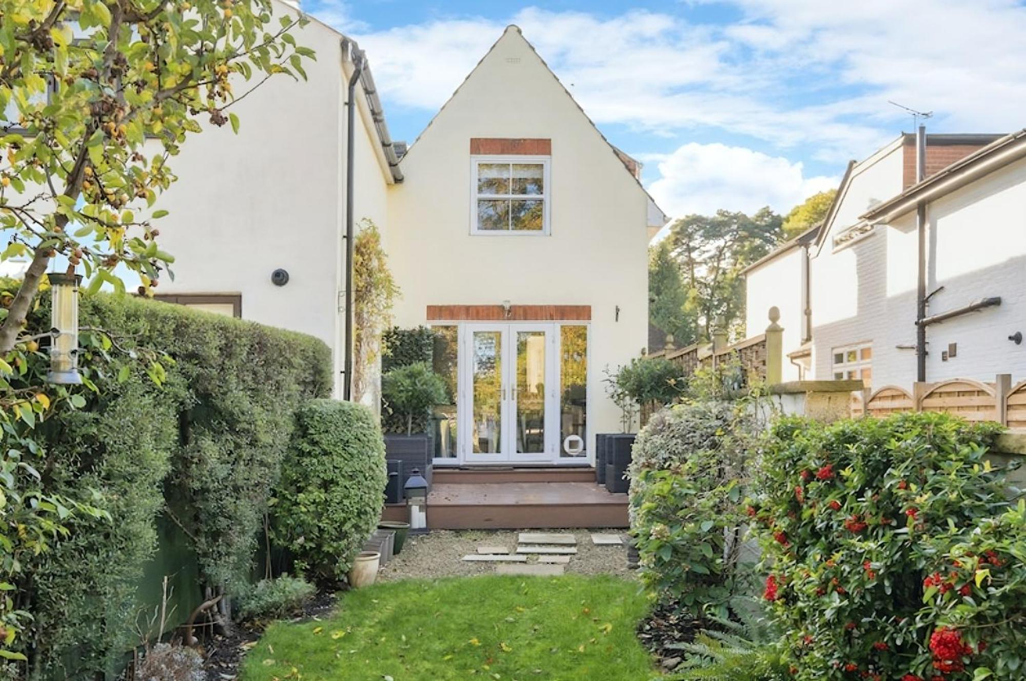 3 Bedroom Cottage In Sunninghill, Ascot Exterior foto